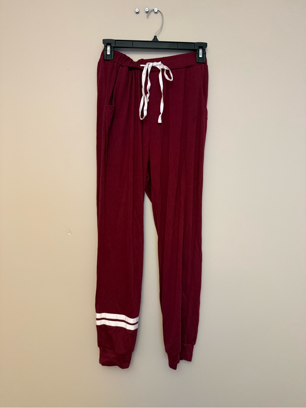 Women’s Burgundy Drawstring Athletic Joggers with Striped Cuff